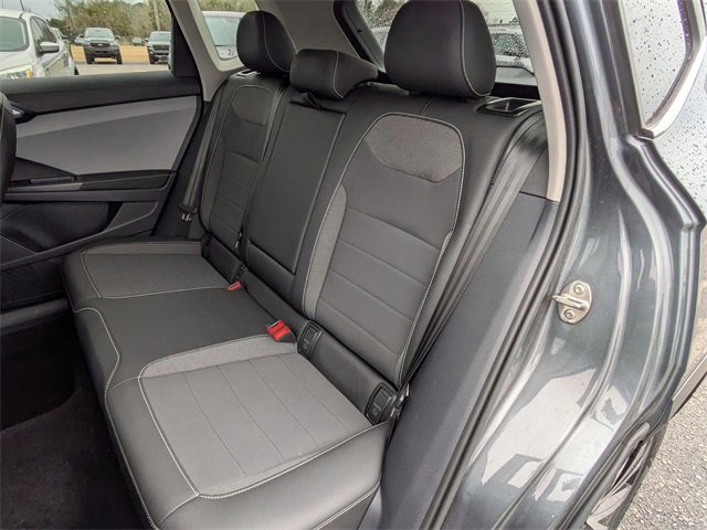 Used 2024 Volkswagen Taos SE image 22