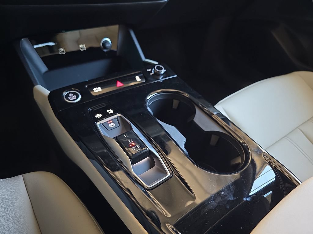 New 2027 Audi Q6 e-tron Prestige AWD/4WD image 23