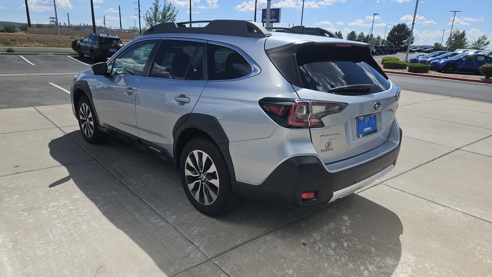 Used 2024 Subaru Outback Limited AWD/4WD image 24