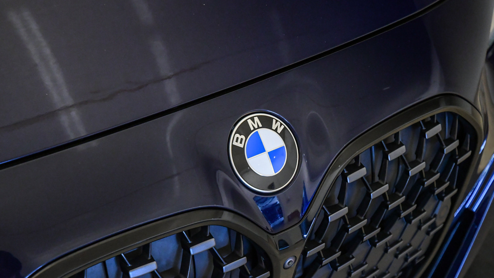 Certified 2023 BMW 430i Convertible w/ M Sport Package RWD image 8