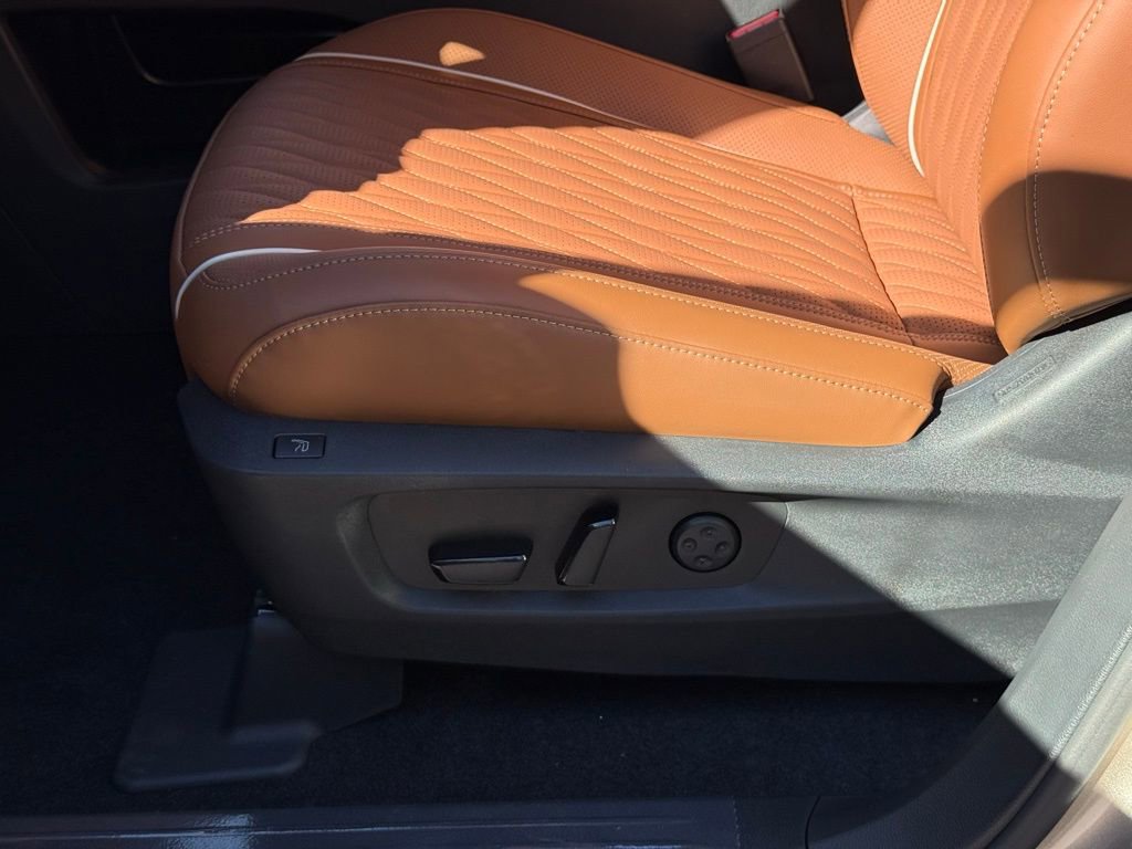 New 2026 INFINITI QX60 Autograph w/ Dark Cargo Package image 17