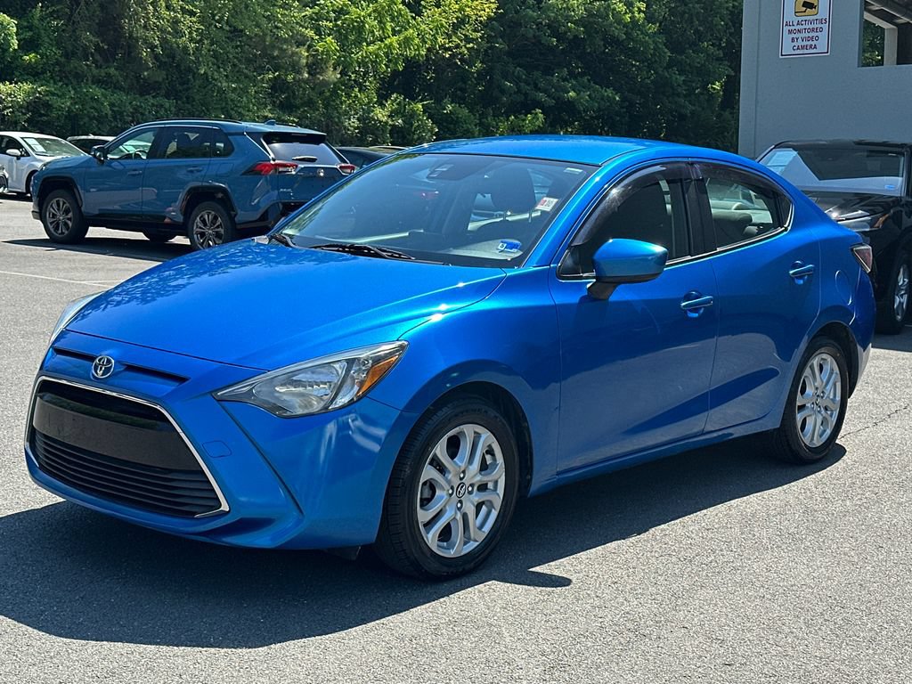 Used 2018 Toyota Yaris iA FWD image 2