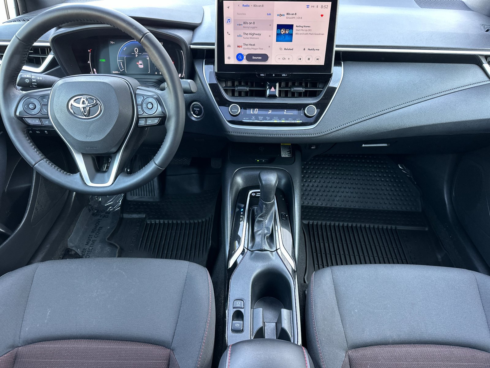 Used 2025 Toyota Corolla SE w/ SE Premium Package AWD/4WD image 13