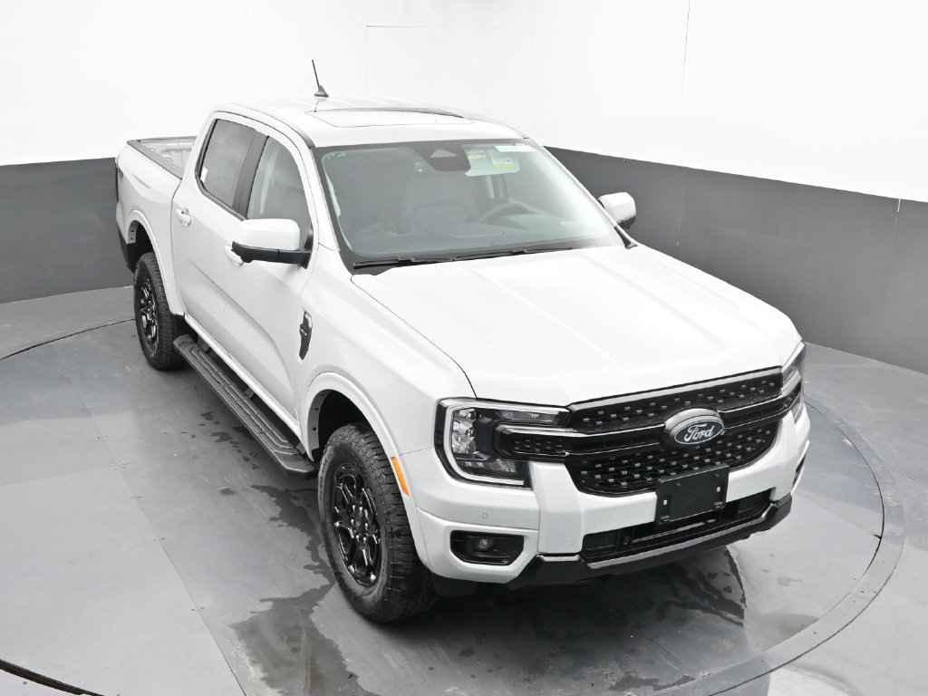 New 2026 Ford Ranger Lariat w/ FX4 Off-Road Package AWD/4WD image 15