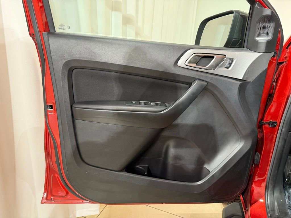 Used 2019 Ford Ranger XLT w/ Equipment Group 302A Luxury AWD/4WD image 14