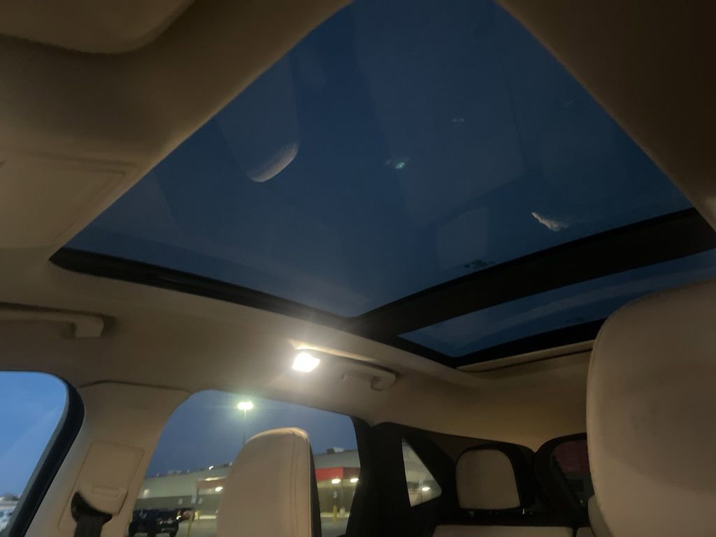 Used 2020 Ford Escape SE image 18