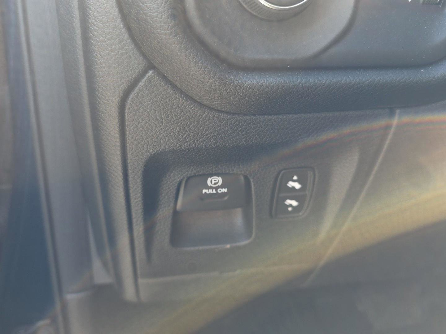 Used 2022 RAM 1500 Big Horn image 15