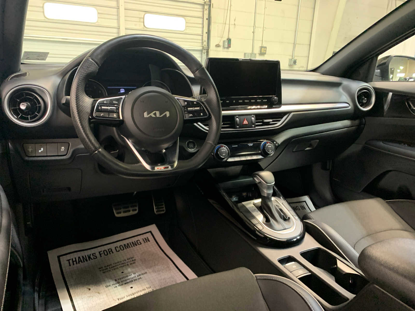 Used 2023 Kia Forte GT-Line w/ GT-Line Premium Package image 4