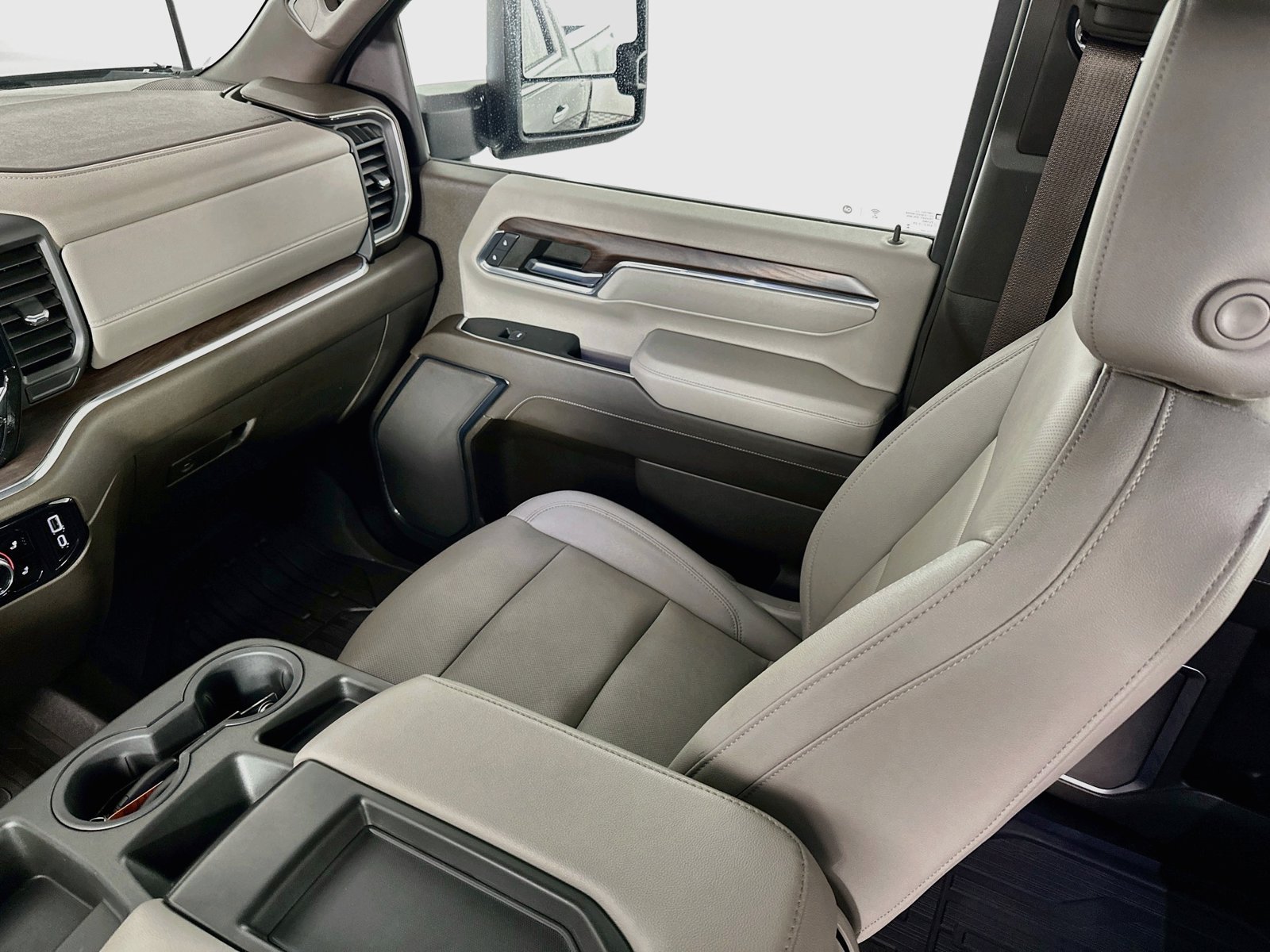 Used 2024 GMC Sierra 3500 SLT AWD/4WD image 24