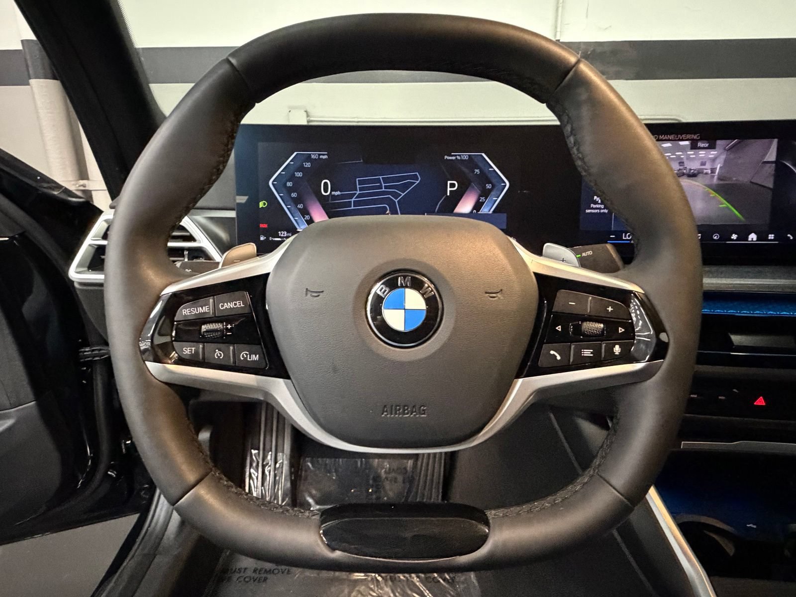 Used 2025 BMW 330i Sedan w/ Convenience Package RWD image 28