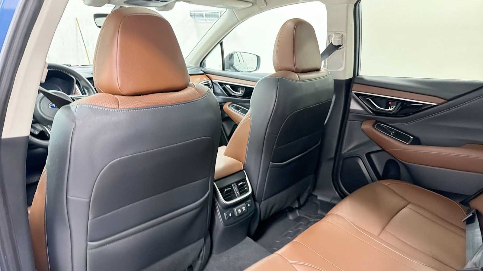 Used 2020 Subaru Outback Touring XT AWD/4WD image 26