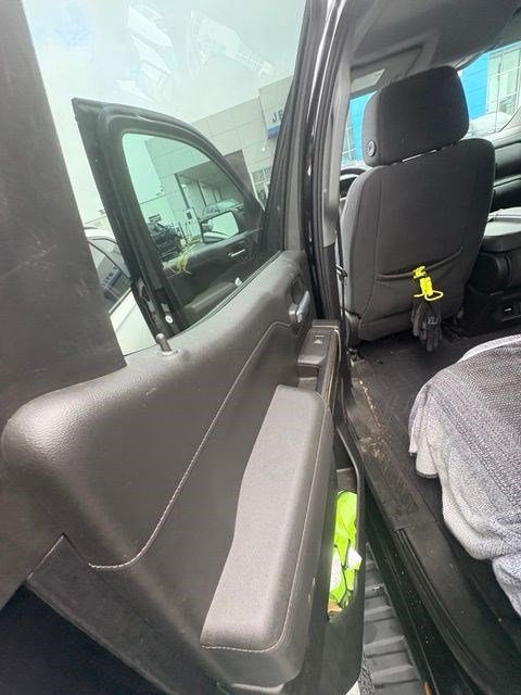 Used 2021 Chevrolet Silverado 1500 RST AWD/4WD image 13