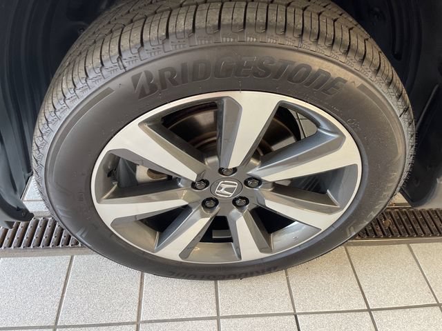 Certified 2024 Honda Pilot Elite image 5