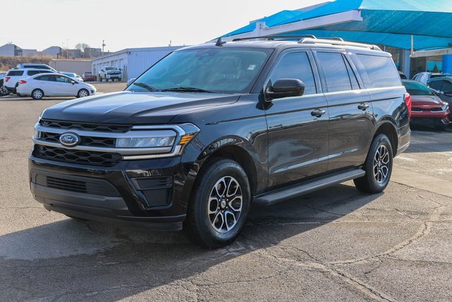 Used 2024 Ford Expedition Max XLT image 6
