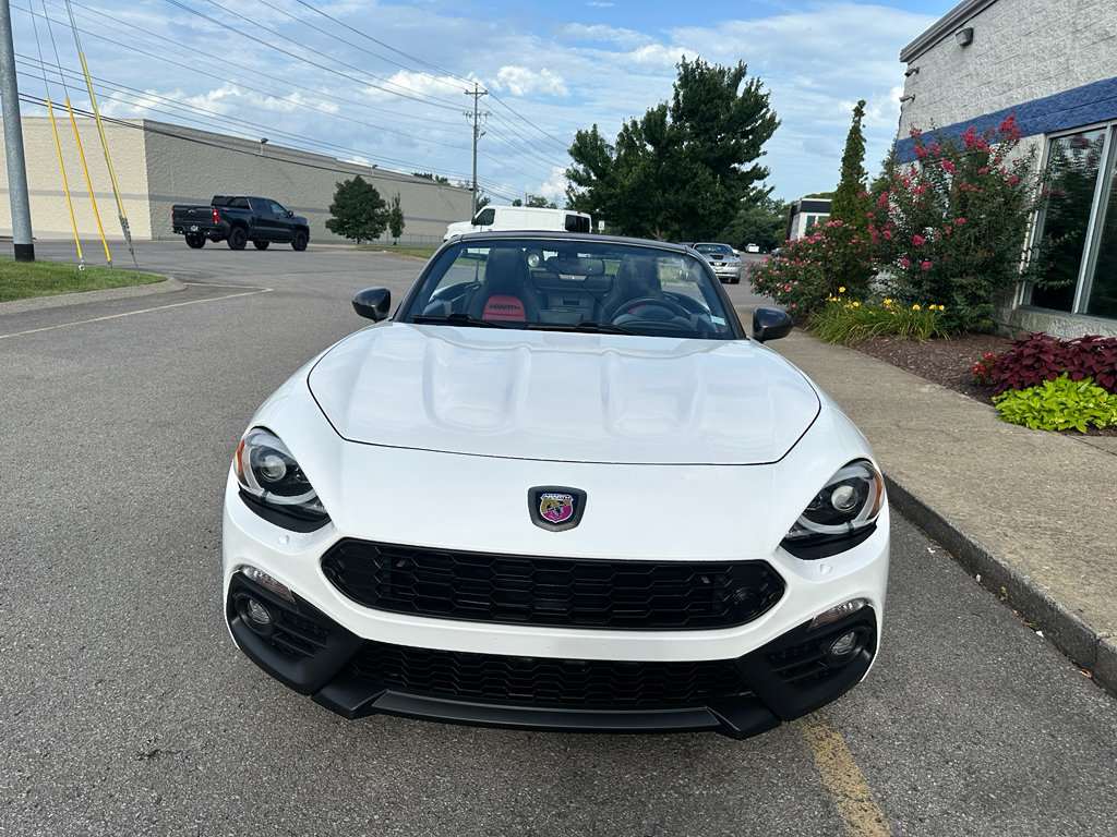 Used 2019 FIAT 124 Spider Abarth w/ Convenience Group RWD image 7