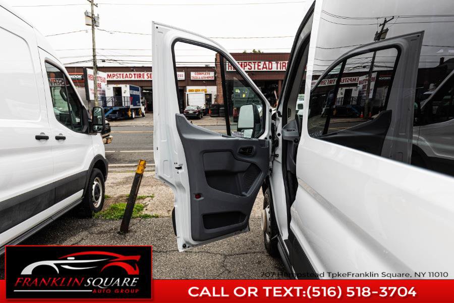 Used 2017 Ford Transit 350 XL image 11
