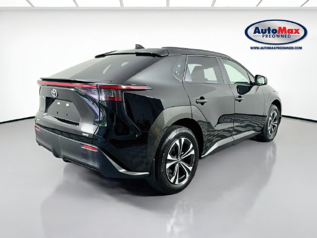 Used 2024 Toyota bZ4X AWD w/ Weather Package image 2