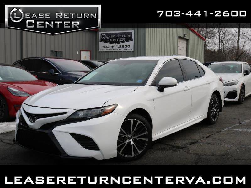Used 2018 Toyota Camry SE w/ Protection Package (Q2) image 1