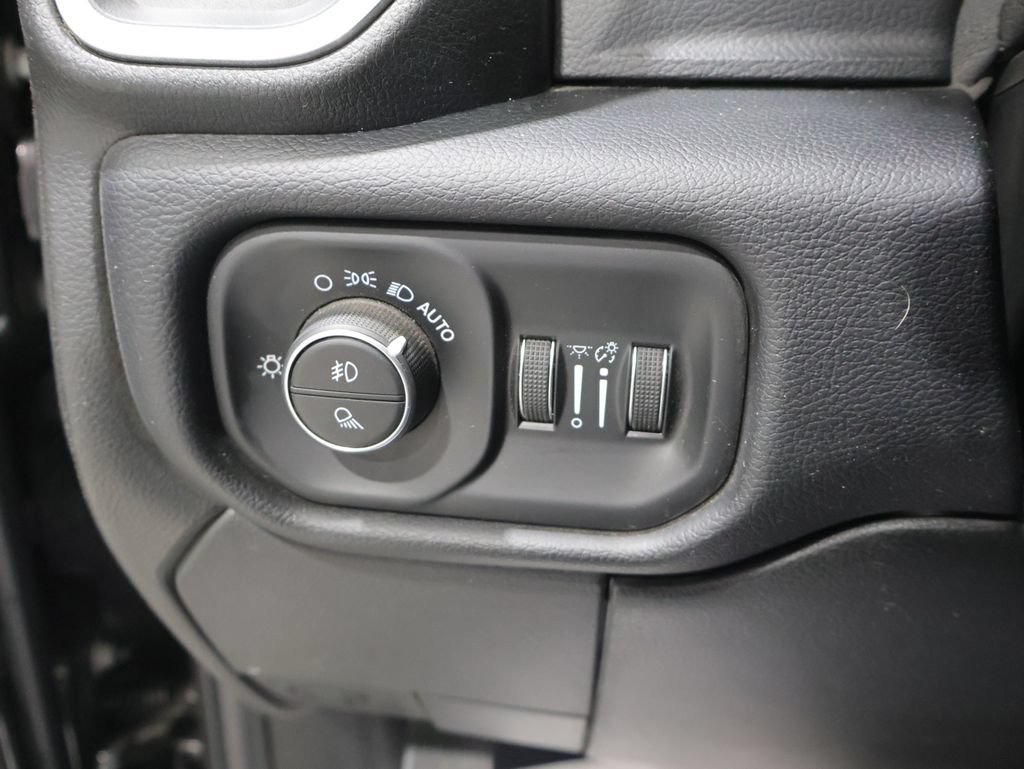 Used 2020 RAM 2500 Laramie AWD/4WD image 31