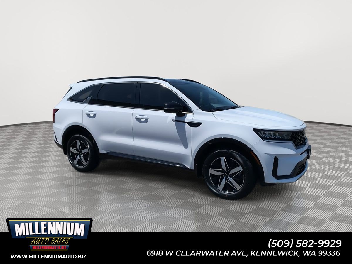 Used 2022 Kia Sorento EX w/ Panoramic Sunroof Package FWD image 1