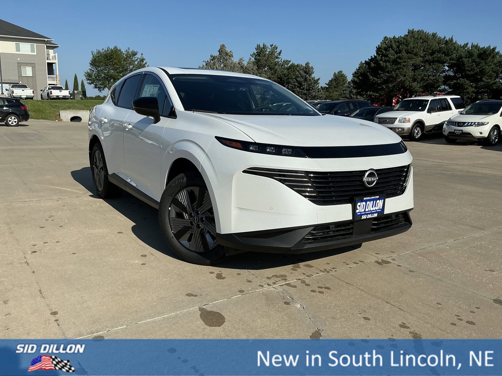 New 2025 Nissan Murano SL w/ Cargo Package image 2