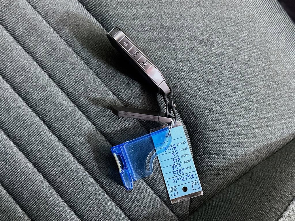 Used 2025 Kia K4 EX image 34