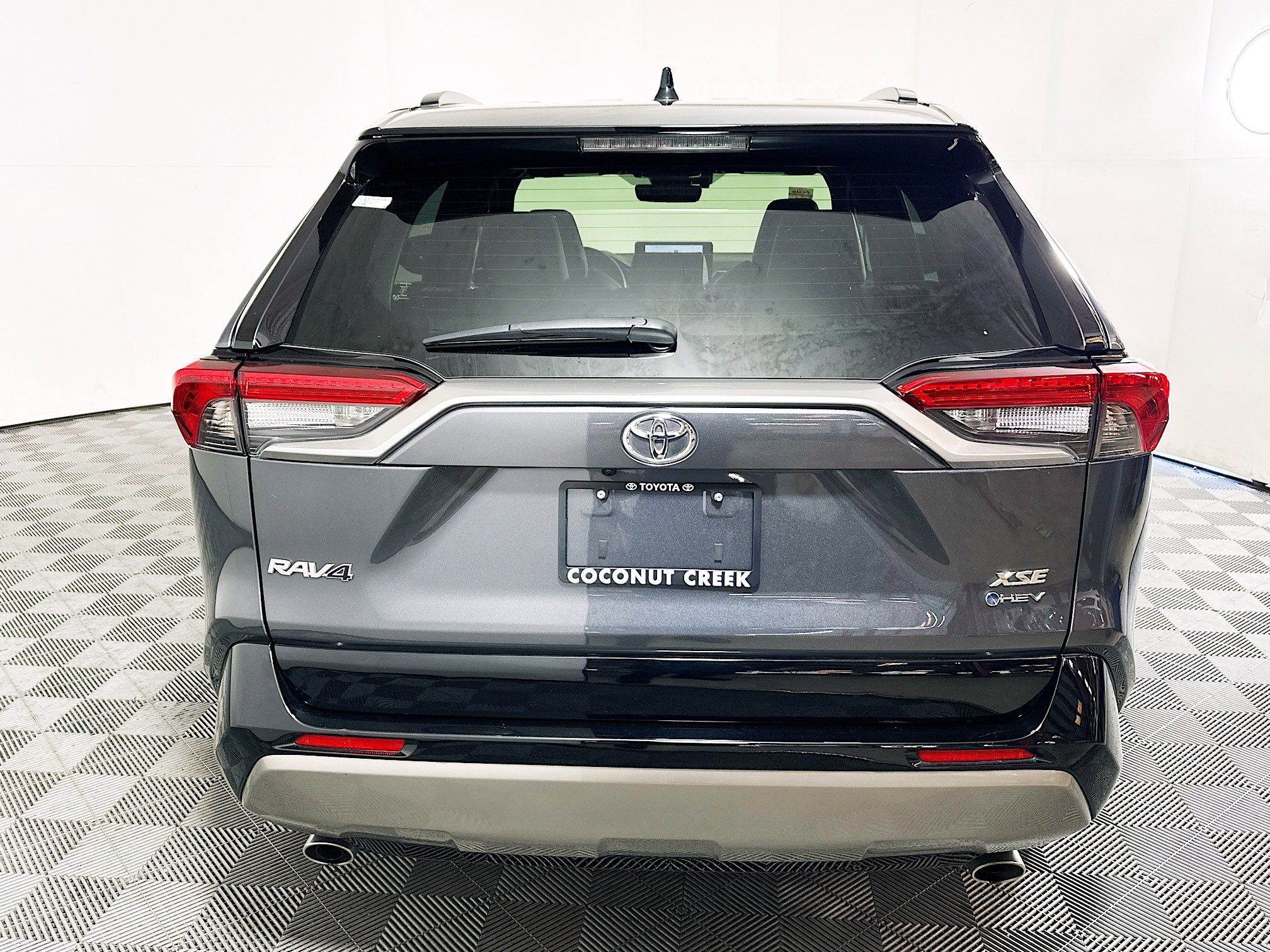 Certified 2025 Toyota RAV4 XSE w/ Weather Package image 4