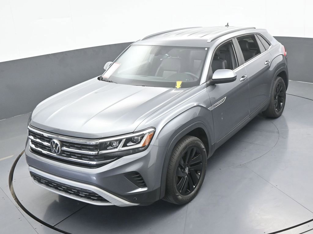 Used 2022 Volkswagen Atlas Cross Sport SE w/ Black Wheel Package image 49