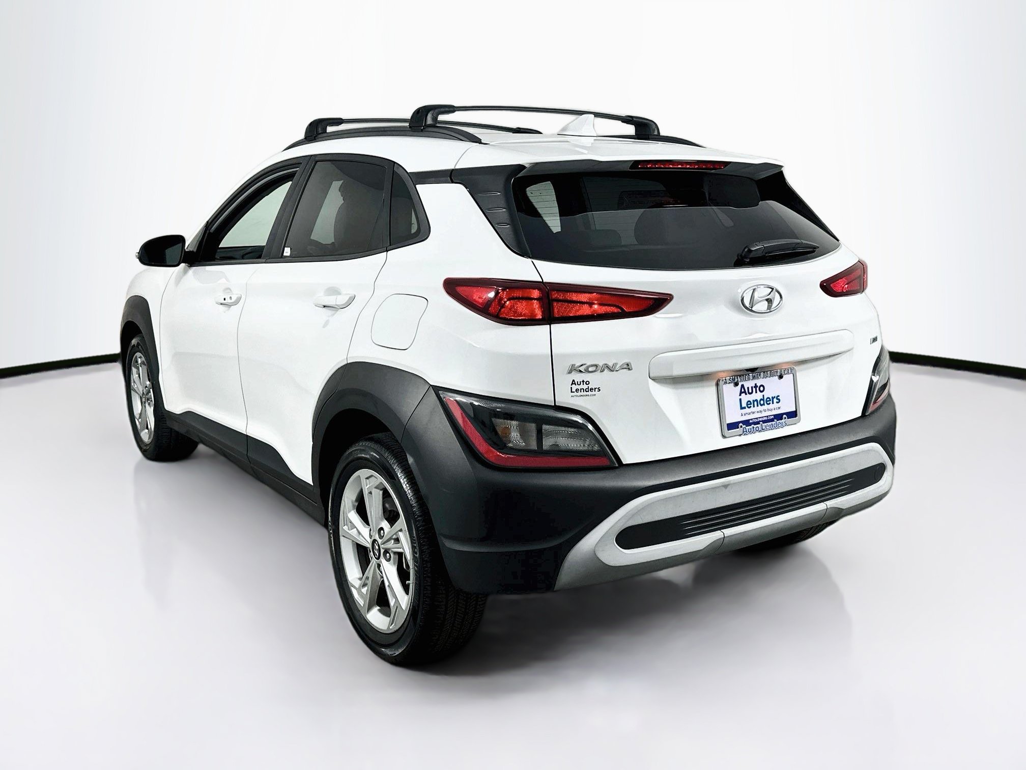 Used 2023 Hyundai Kona SEL AWD/4WD image 7