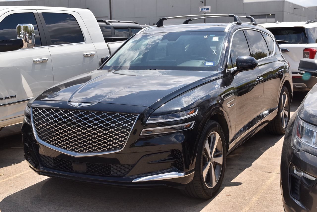 Used 2022 Genesis GV80 2.5T w/ Advanced Package 02 AWD/4WD image 2