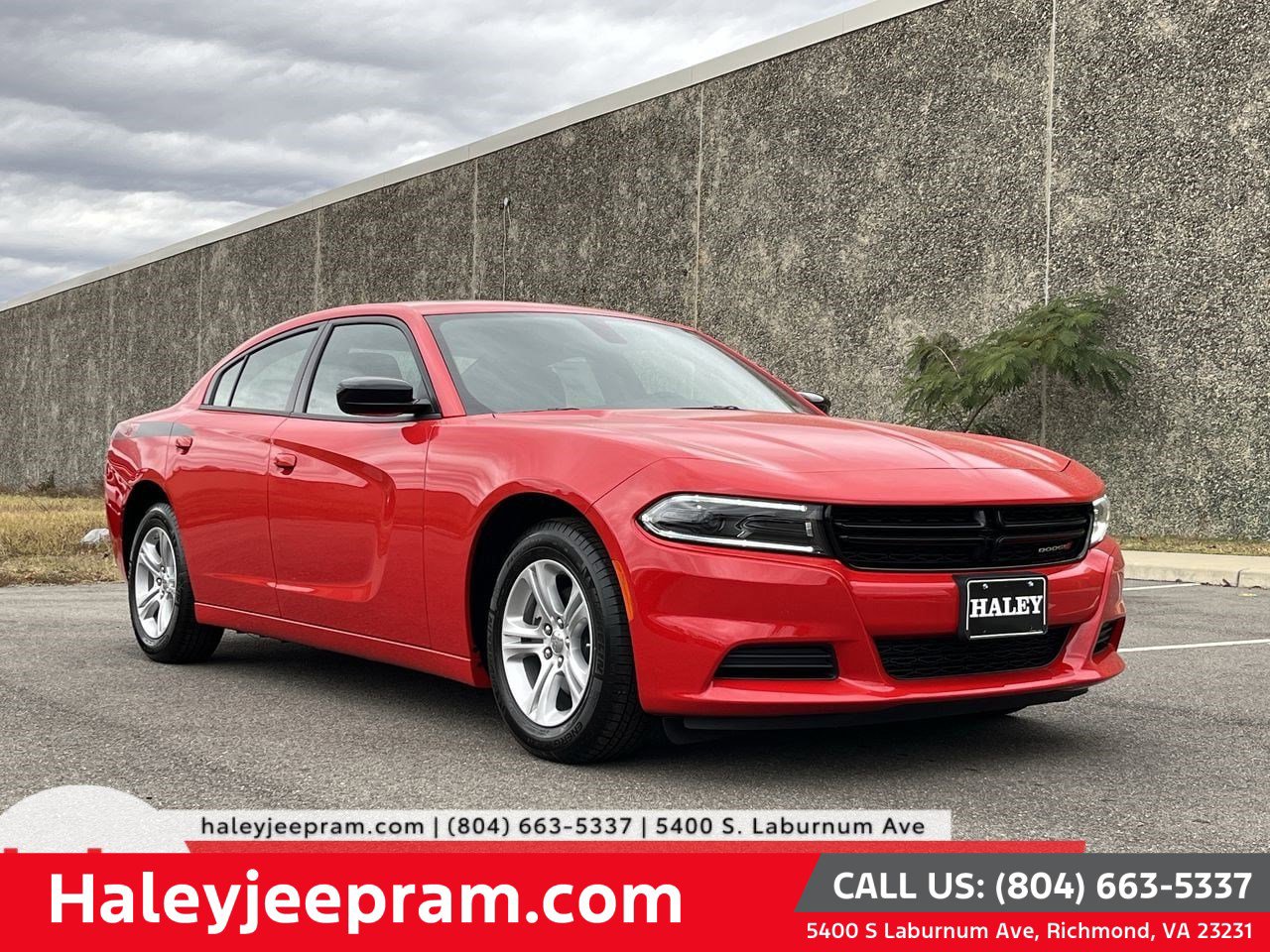New 2023 Dodge Charger SXT w/ Cold Weather Package