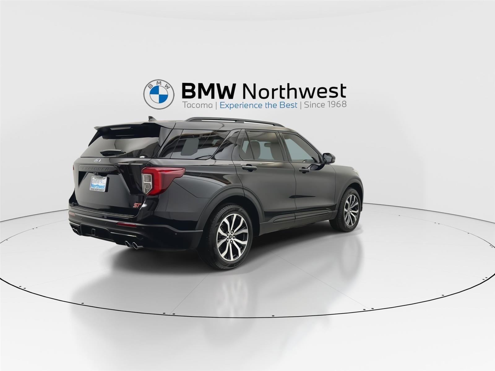 Used 2020 Ford Explorer ST AWD/4WD image 3