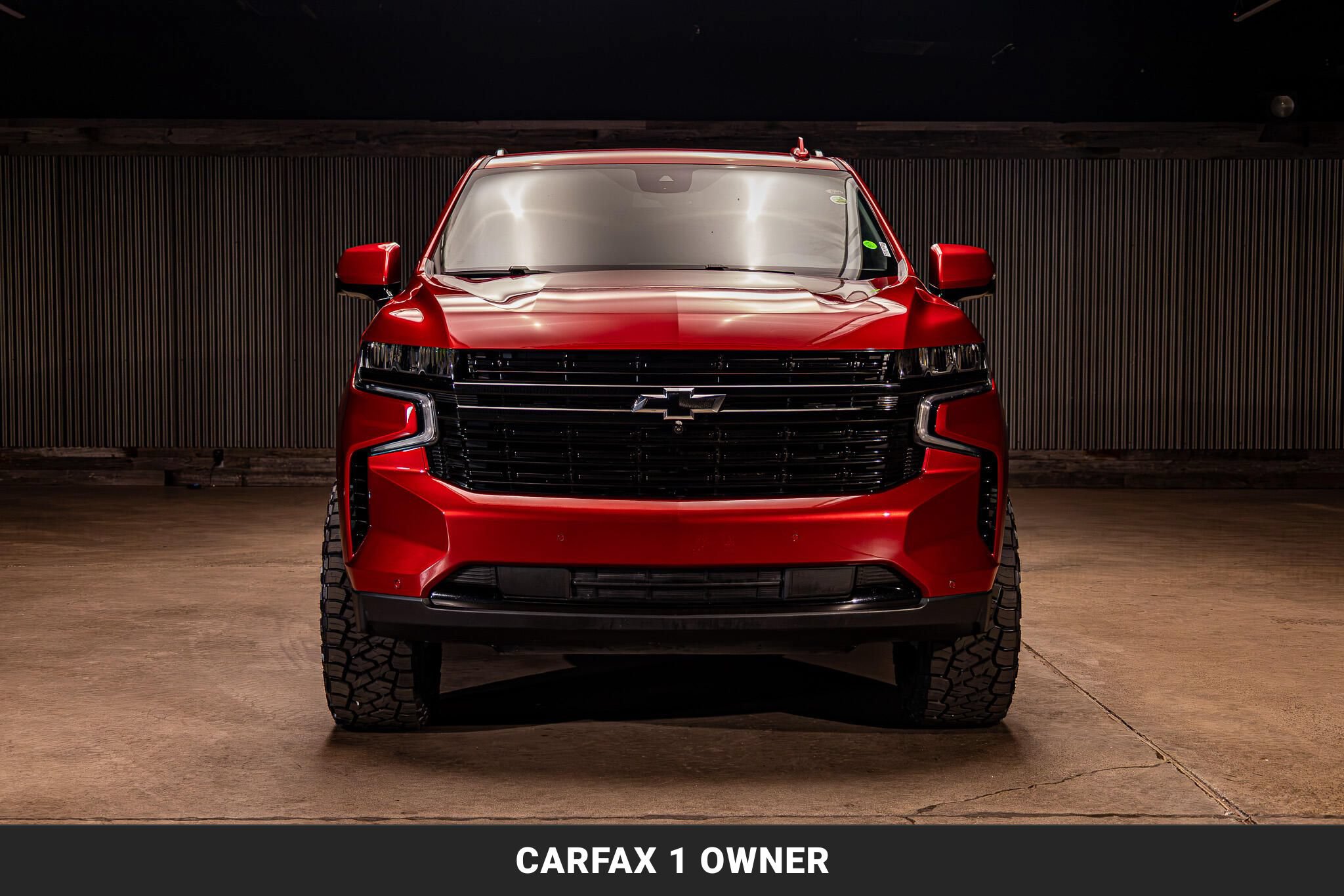 Used 2024 Chevrolet Suburban RST w/ Luxury Package AWD/4WD image 4