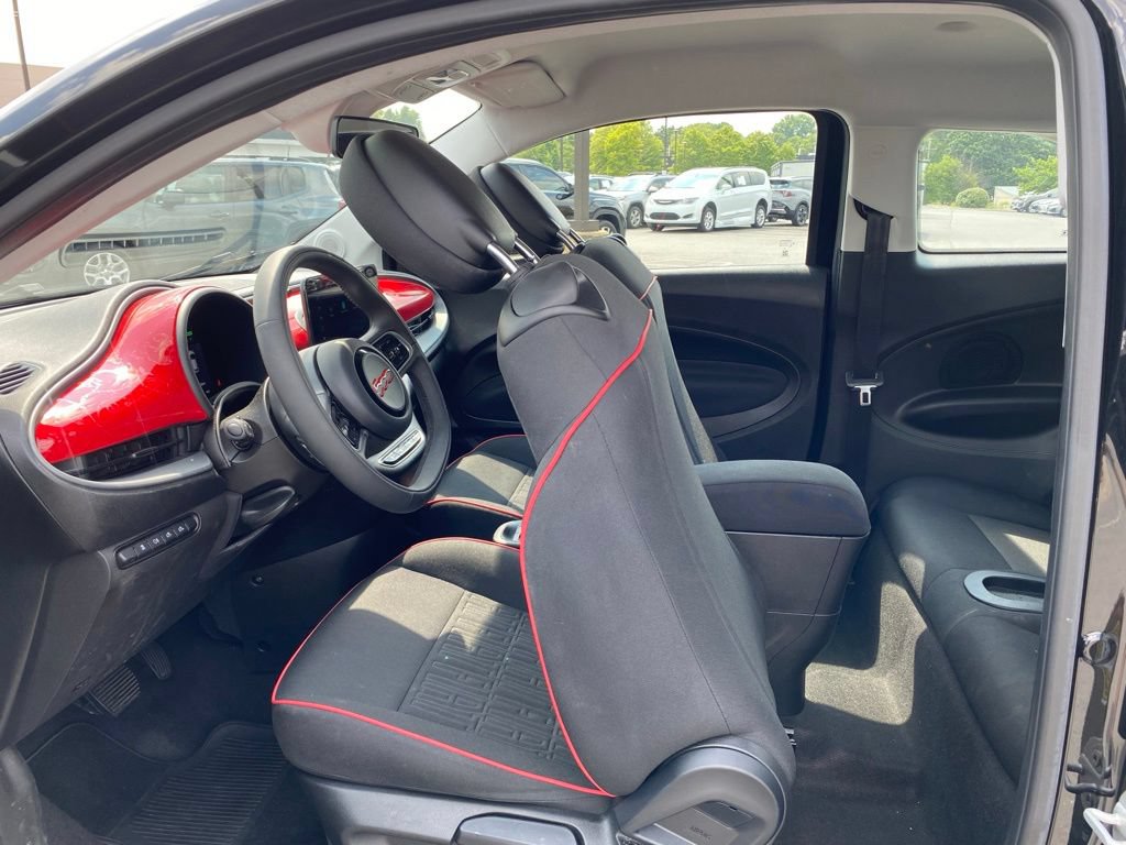 Used 2024 FIAT 500 e (RED) FWD image 30