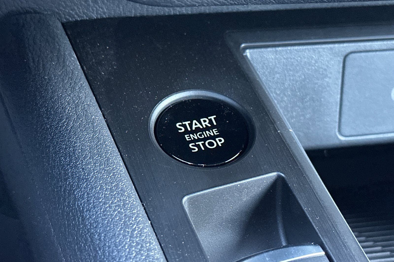 New 2026 Nissan Kicks S image 25