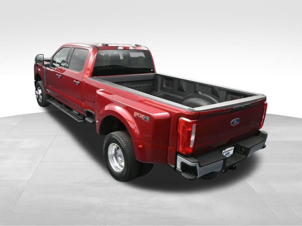 New 2025 Ford F350 XLT w/ FX4 Off-Road Package image 16