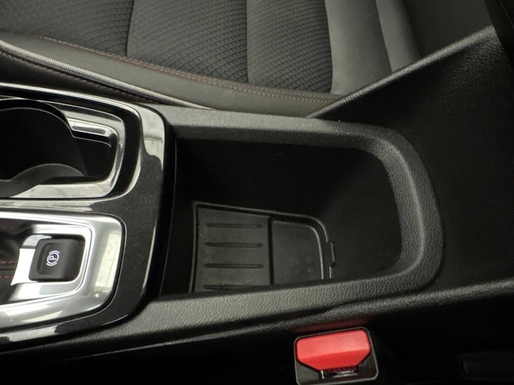 Used 2021 Chevrolet TrailBlazer RS w/ Sun and Liftgate Package FWD image 36