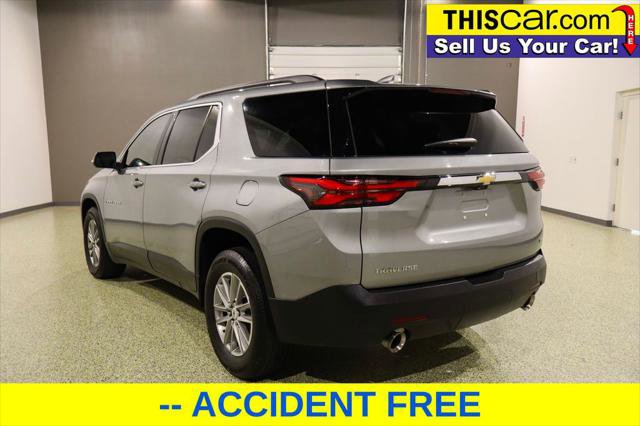Used 2023 Chevrolet Traverse LT image 5
