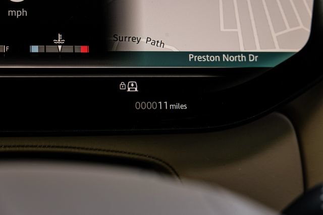 New 2026 Land Rover Range Rover Long Wheelbase Autobiography AWD/4WD image 23