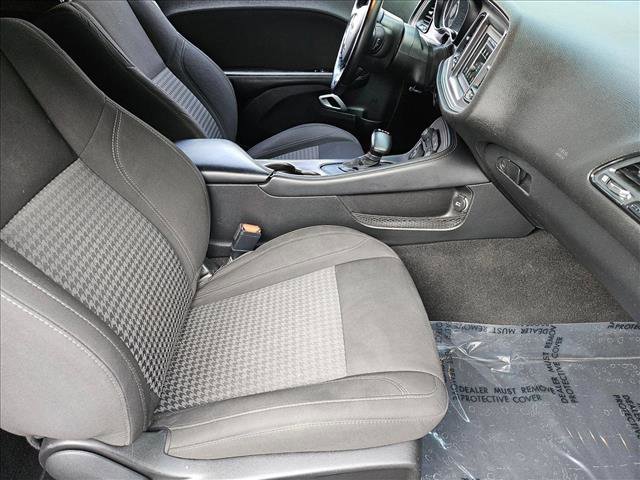 Used 2023 Dodge Challenger SXT w/ Cold Weather Group image 17