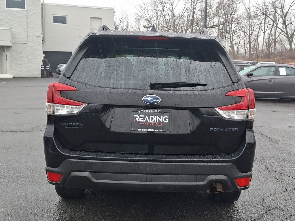 Used 2024 Subaru Forester Premium AWD/4WD image 6