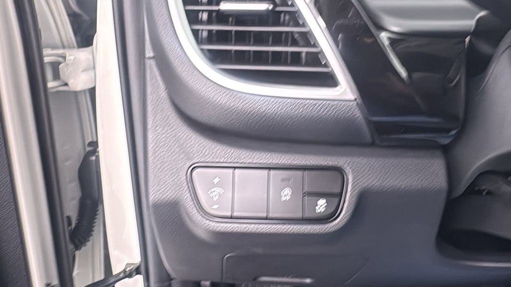 New 2026 Kia Seltos S image 32