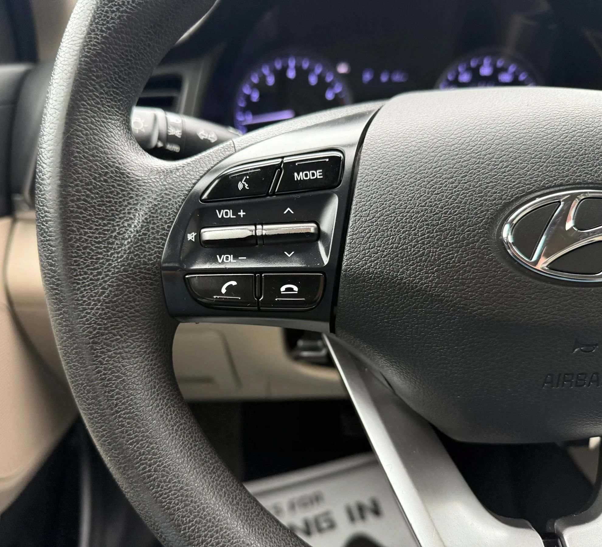 Used 2019 Hyundai Elantra SEL FWD image 13