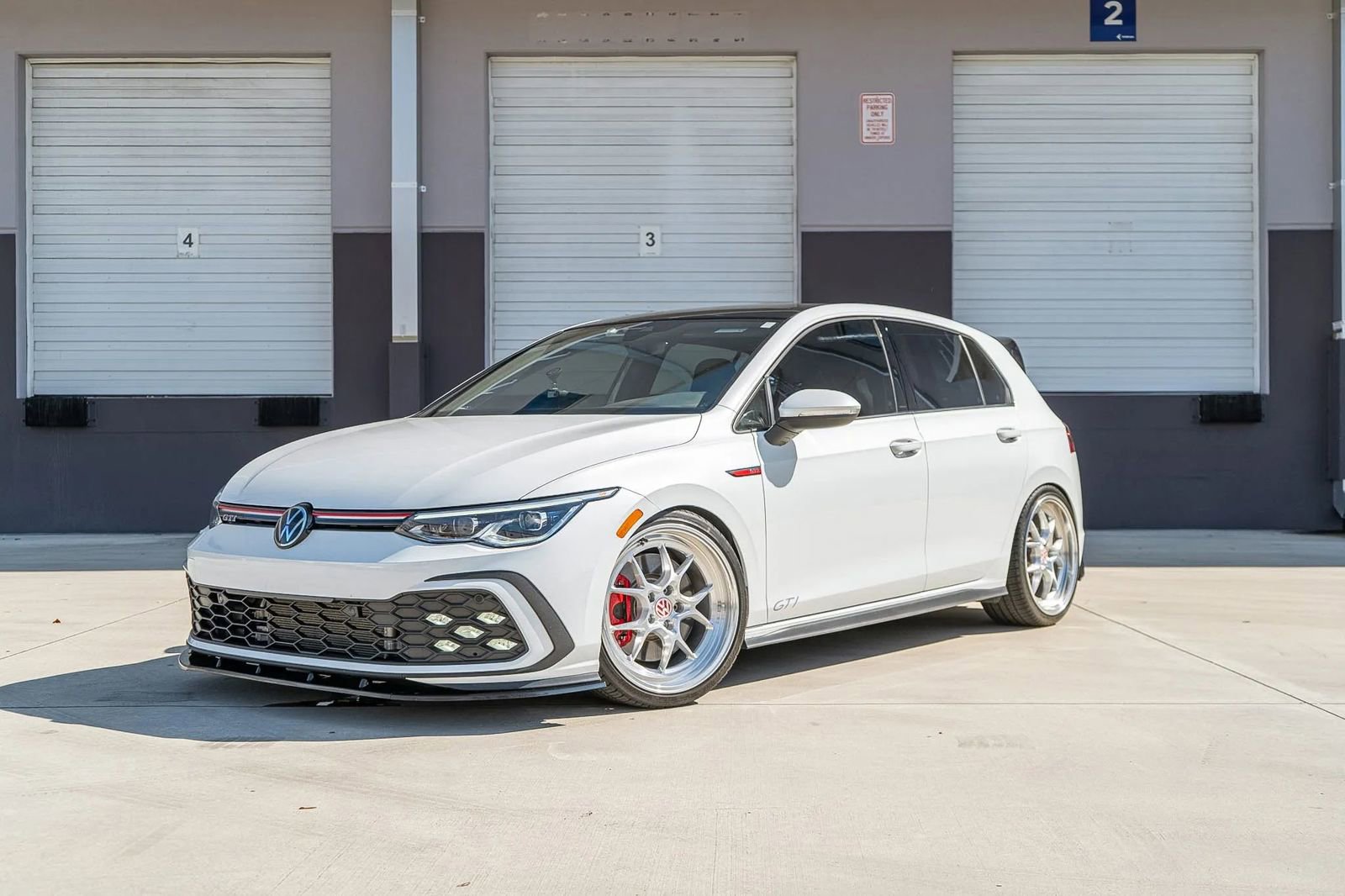 Used 2023 Volkswagen GTI SE w/ SE Leather Package FWD image 2