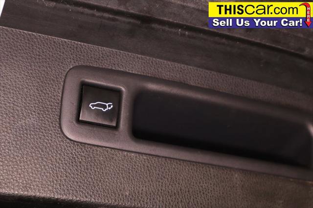 Used 2021 Toyota Highlander XLE image 25