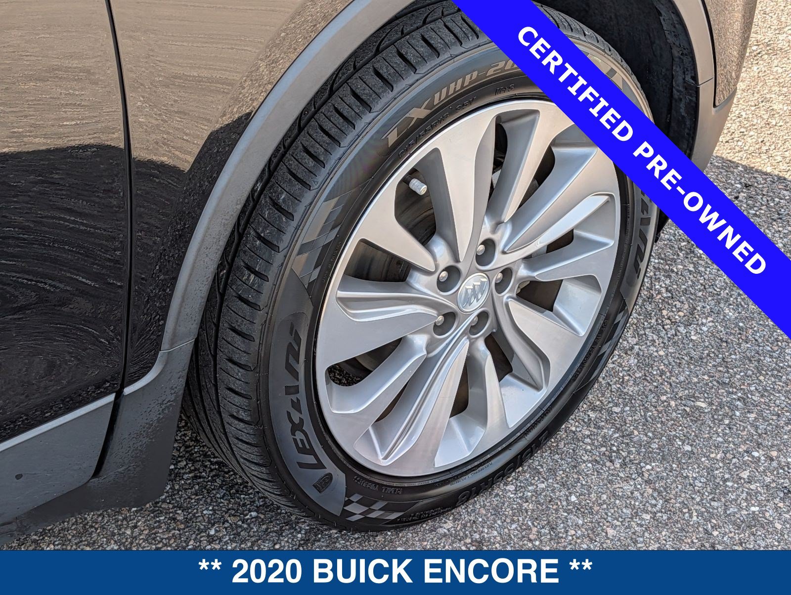 Used 2020 Buick Encore Preferred w/ Safety Package FWD image 13