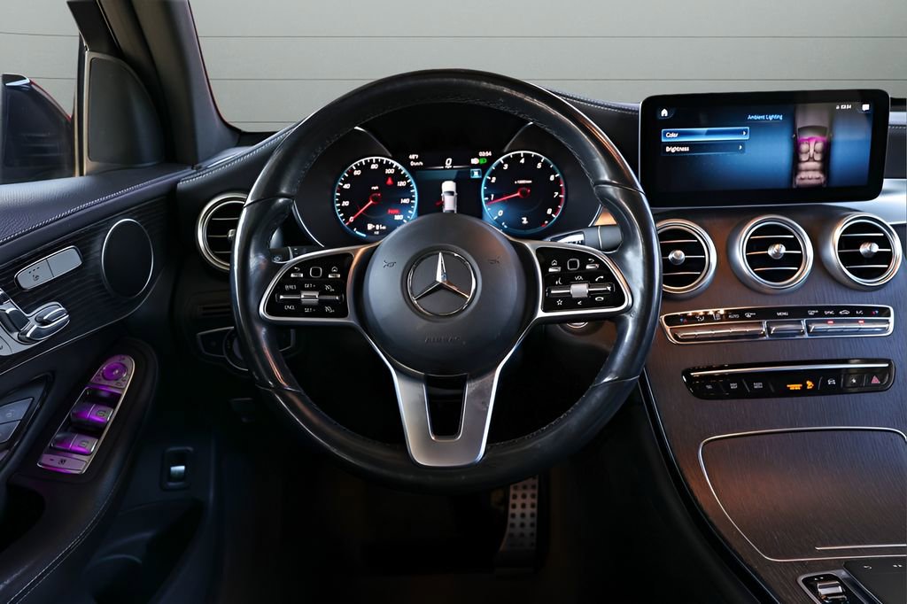 Used 2022 Mercedes-Benz GLC 300 4MATIC Coupe image 29