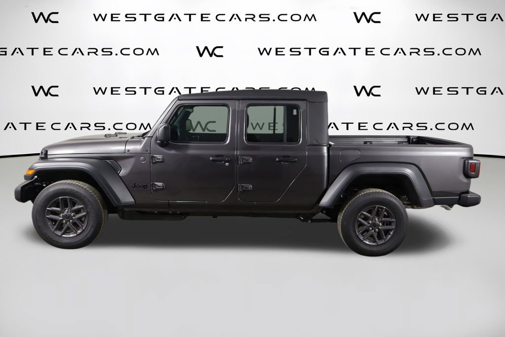 New 2026 Jeep Gladiator Sport image 5