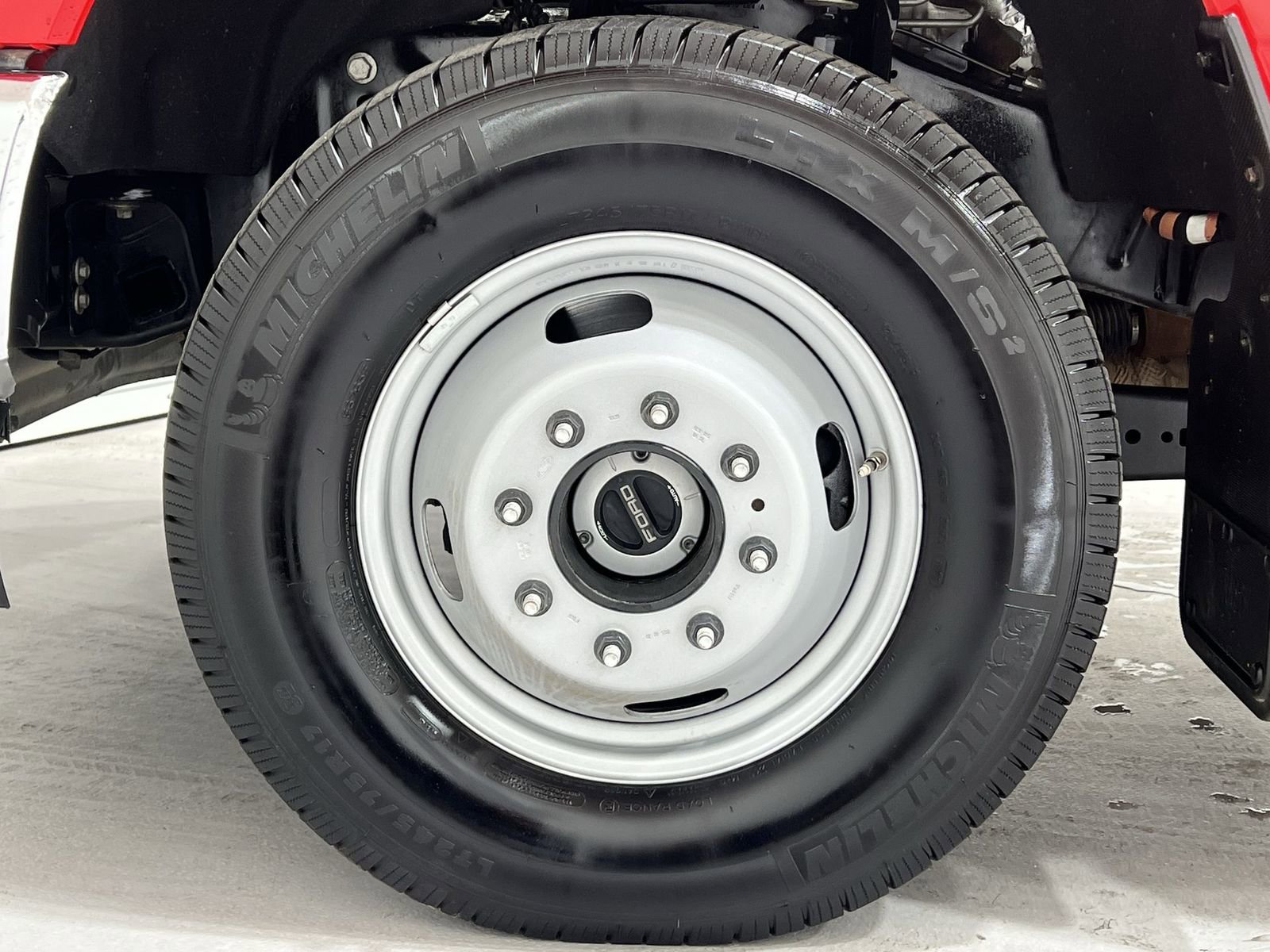 Used 2025 Ford F350 XL w/ XL Chrome Package image 10