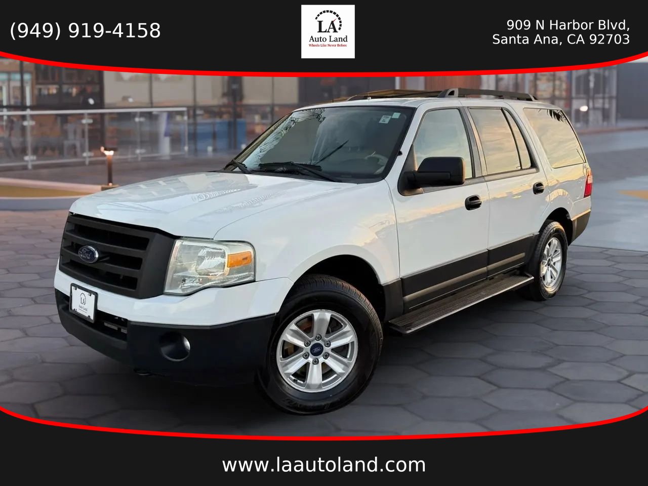 Used 2010 Ford Expedition XLT image 1